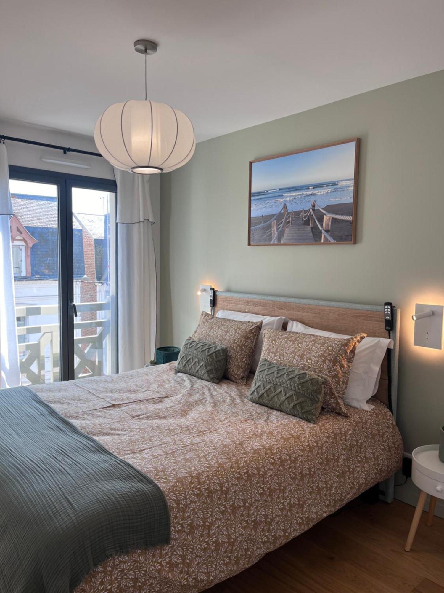 Appartement Standing, Centre,200M Place Morny Deauville Exterior photo